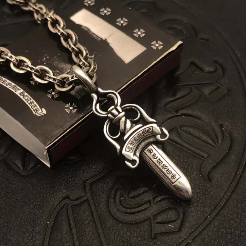 Chrome Hearts Necklace Men's and Women's Medium Double Sided Sword Pendant Vintage Style