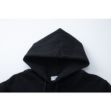 OW three-dimensional square arrow pattern pullover hooded sweater